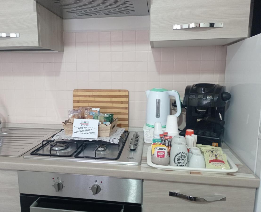 Historical Center Valery Sweet House Apartment Naples Luaran gambar